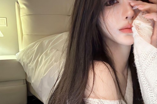 香港女星淡出娱乐多年曾因丈夫出轨离婚如今在国外经营武馆