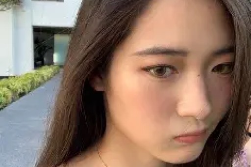 国家一级演员陈小艺被曝多次出轨！丈夫坐轮椅她深夜幽会小鲜肉病重丈夫反替她辟谣：这婚姻比狗血剧还离谱