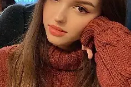 曝大批演员计划开演唱会这是快速变现的新赛道引发割韭菜争议